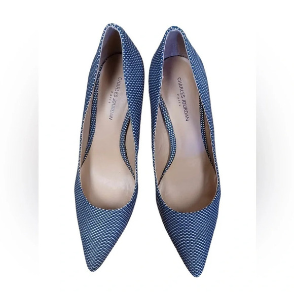 Charles Jourdan Textured Blue & Cream Kitten Heels Size 7.5 - Picture 2 of 10